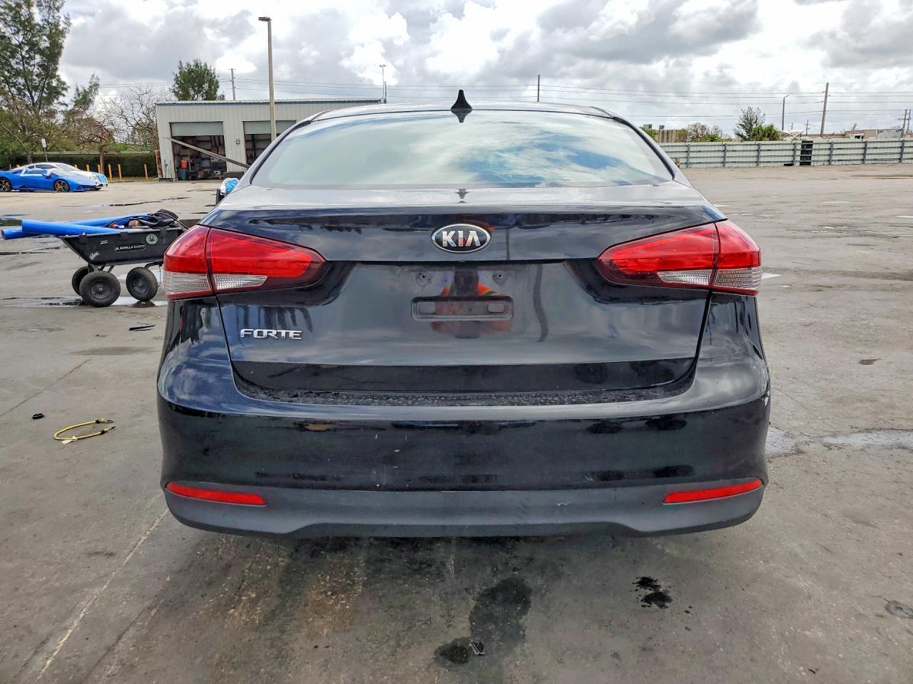 2018 KIA FORTE