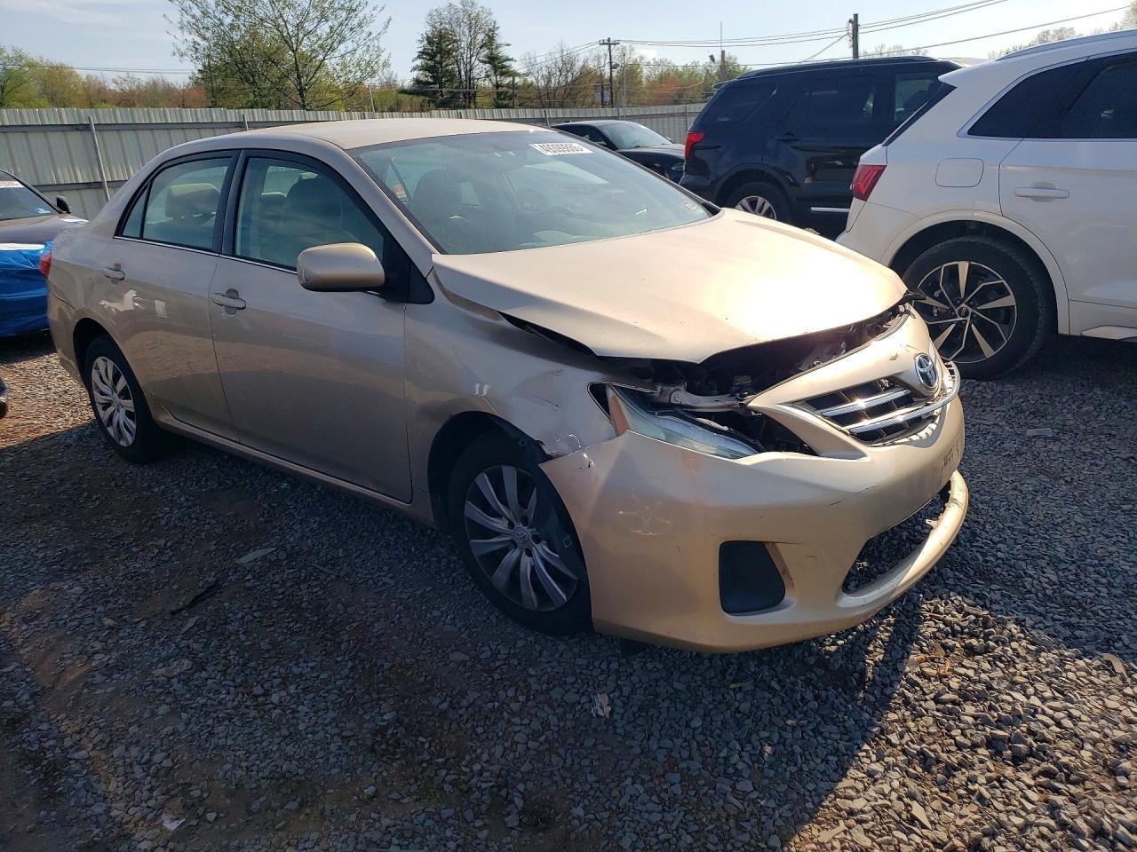 2013 TOYOTA COROLLA