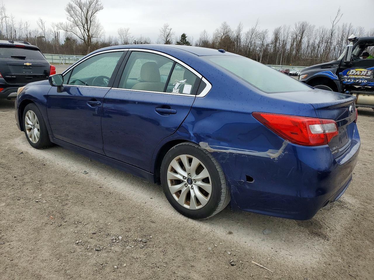 2015 SUBARU Legacy
