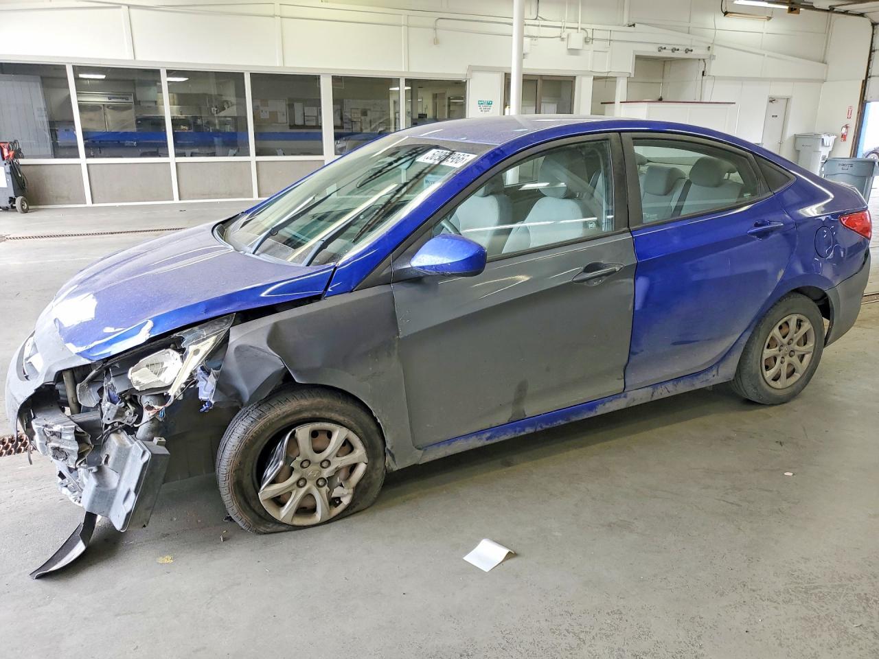 2013 HYUNDAI ACCENT