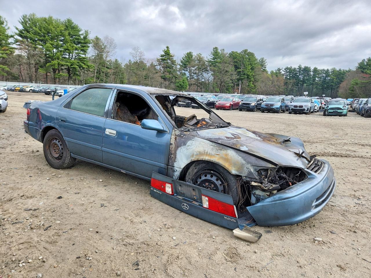 2000 TOYOTA CAMRY