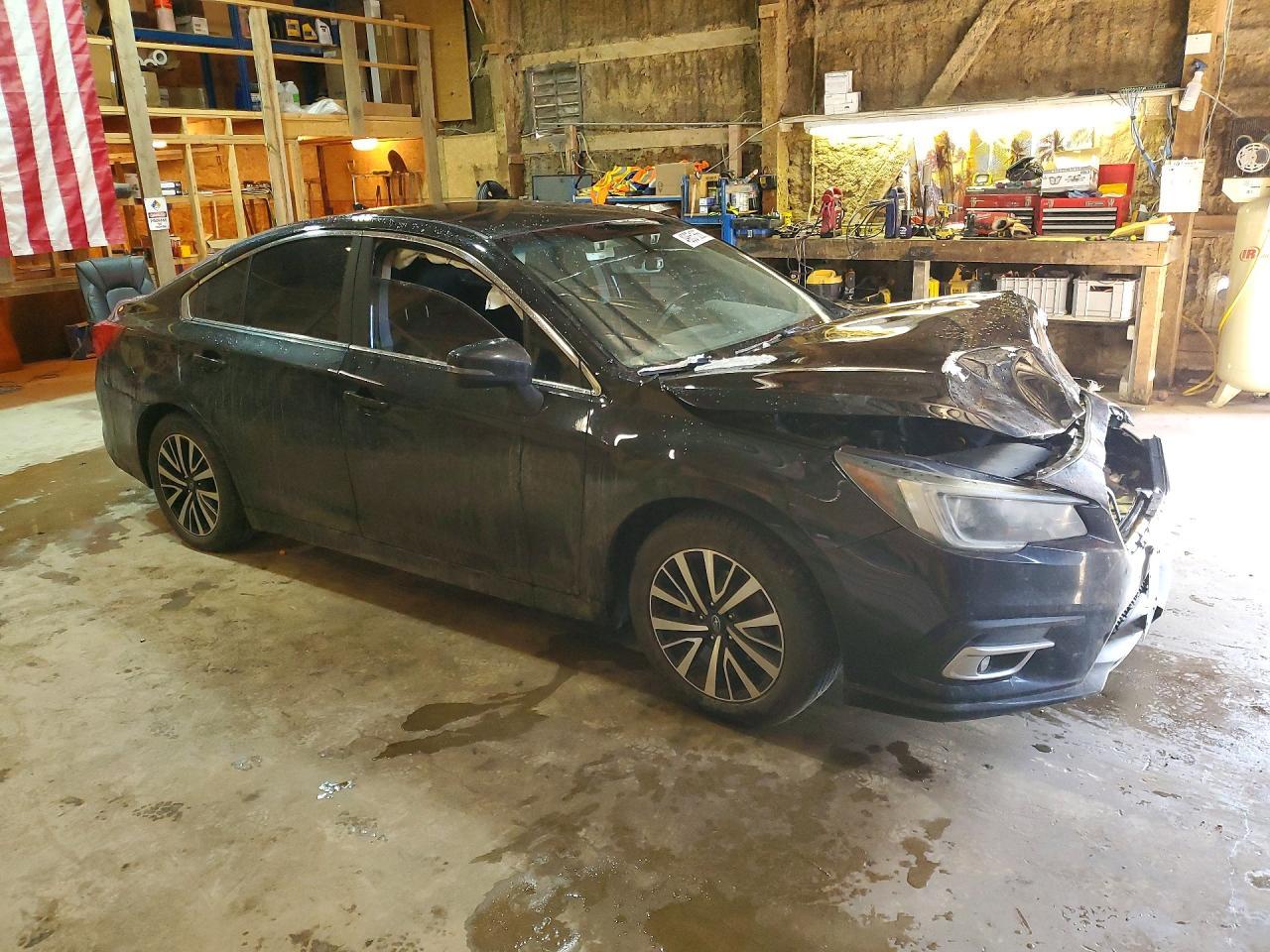 2018 SUBARU Legacy
