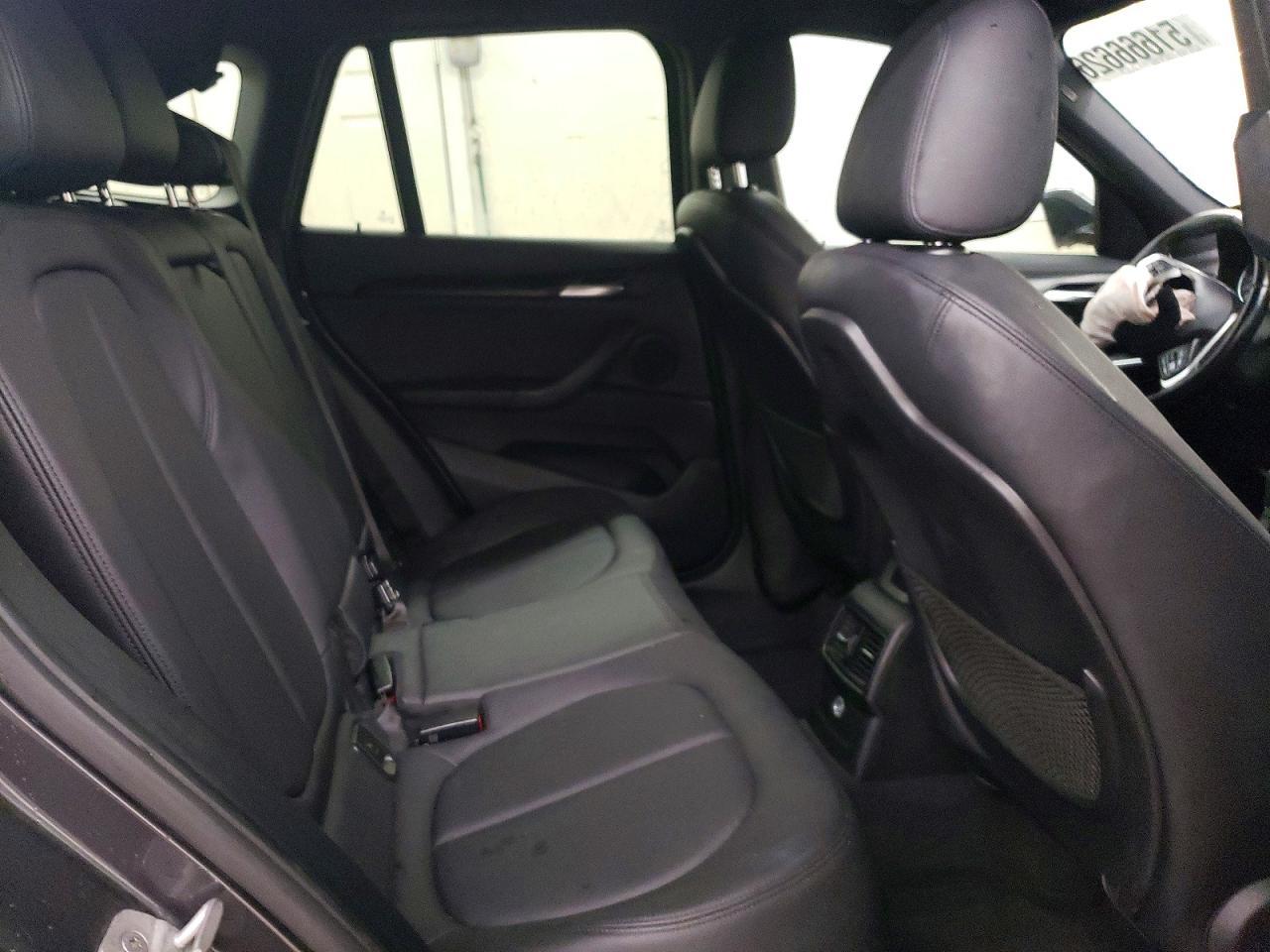 2017 BMW X1