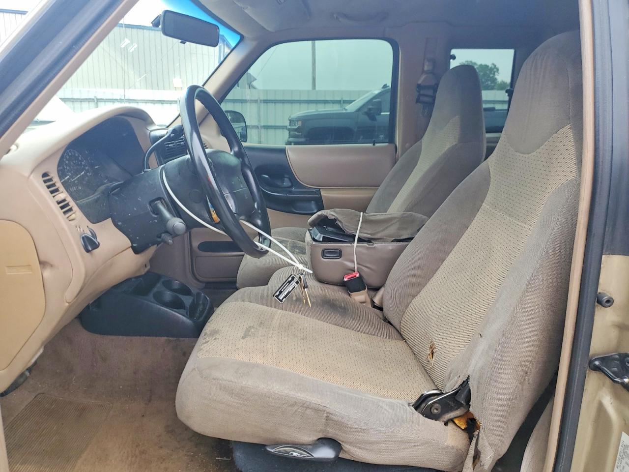 1999 MAZDA B3000