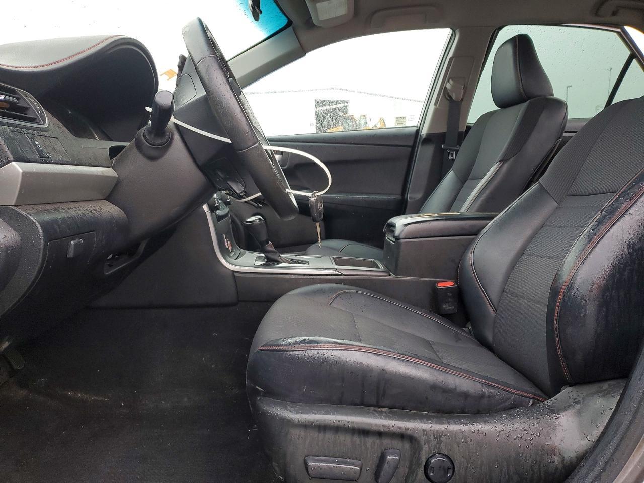 2017 TOYOTA CAMRY