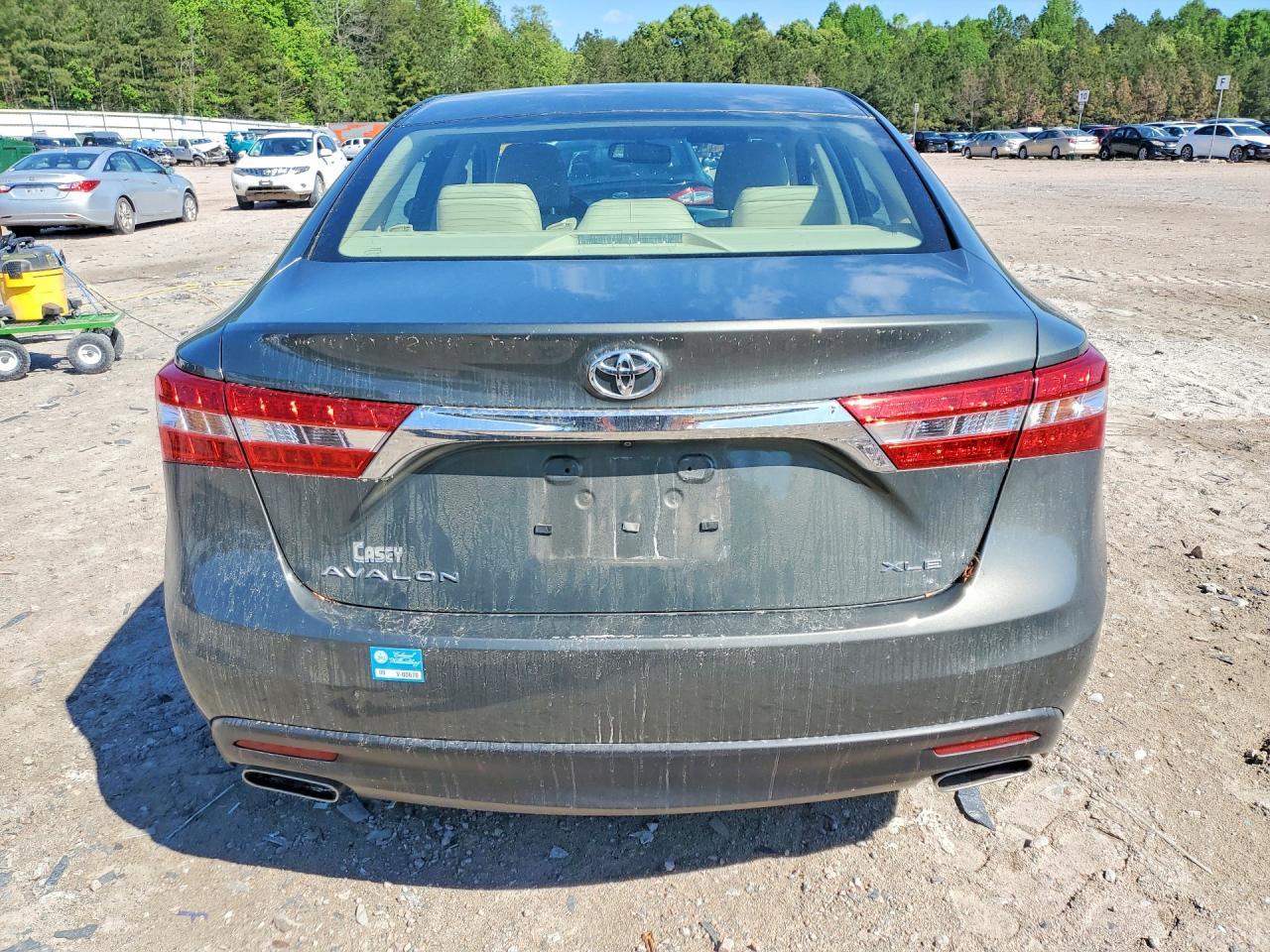 2013 TOYOTA Avalon
