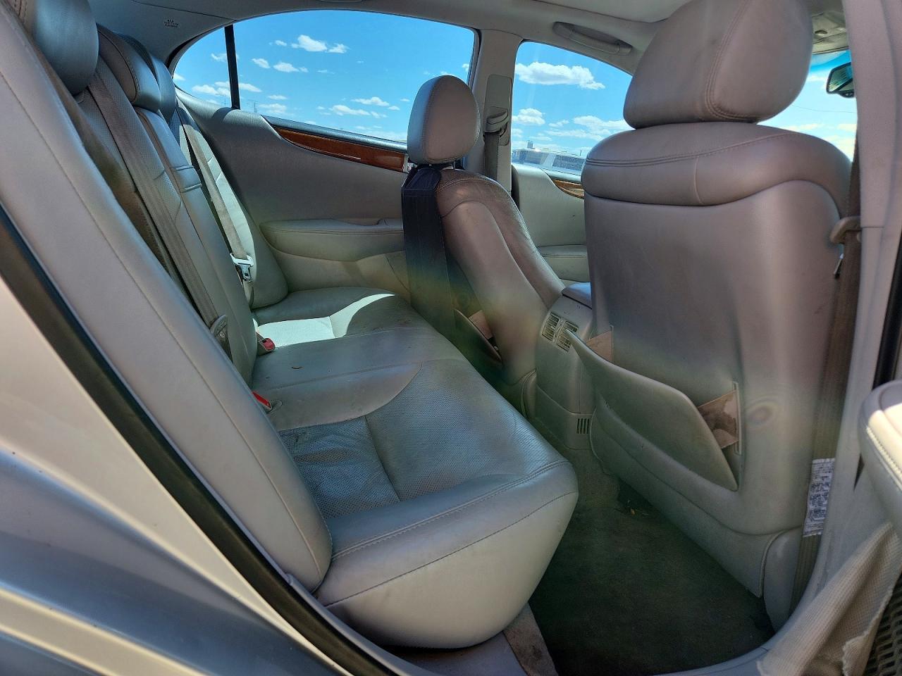 2005 LEXUS ES 330