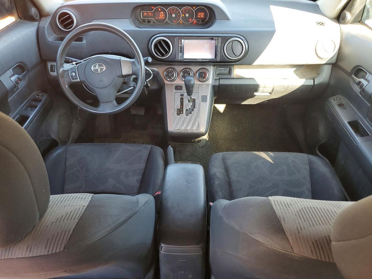 2013 SCION xB
