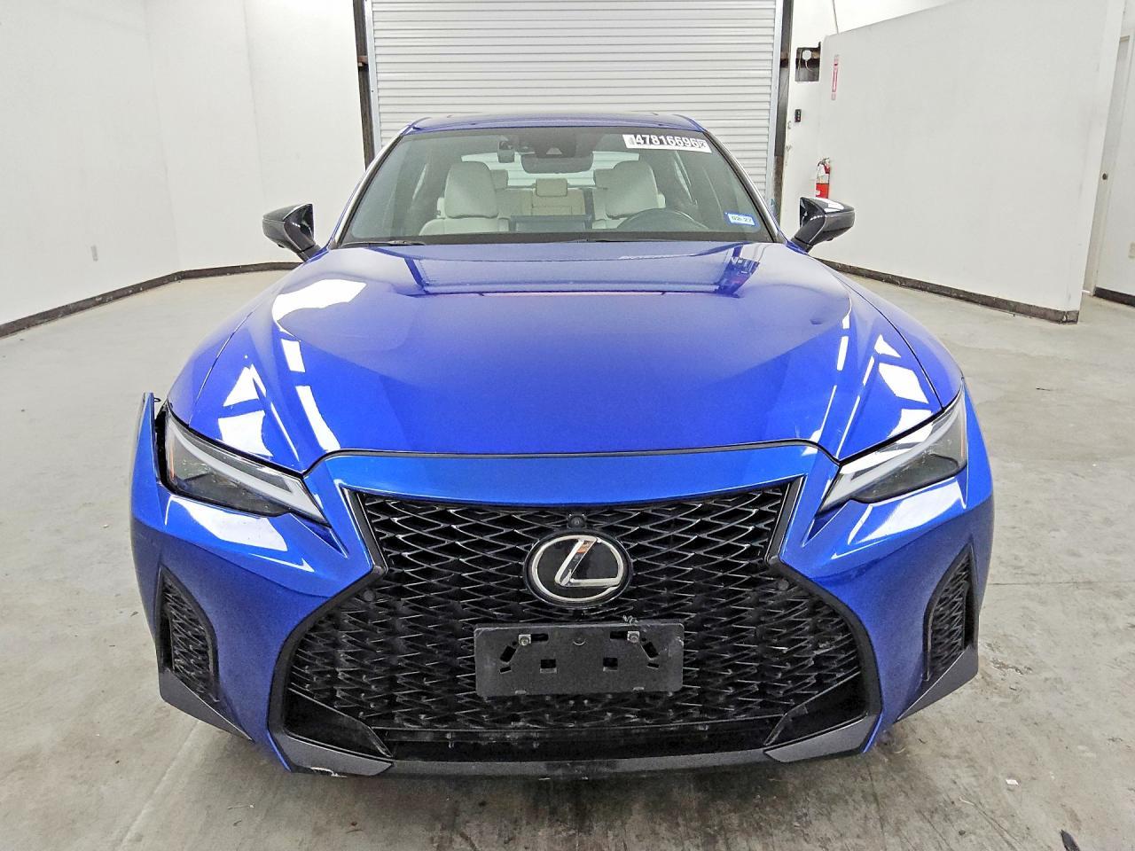 2025 LEXUS IS 350
