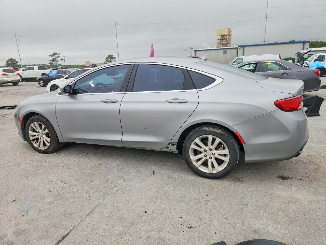 2017 CHRYSLER 200