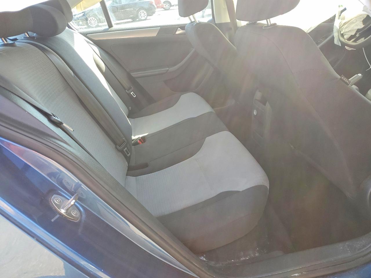 2018 VOLKSWAGEN JETTA