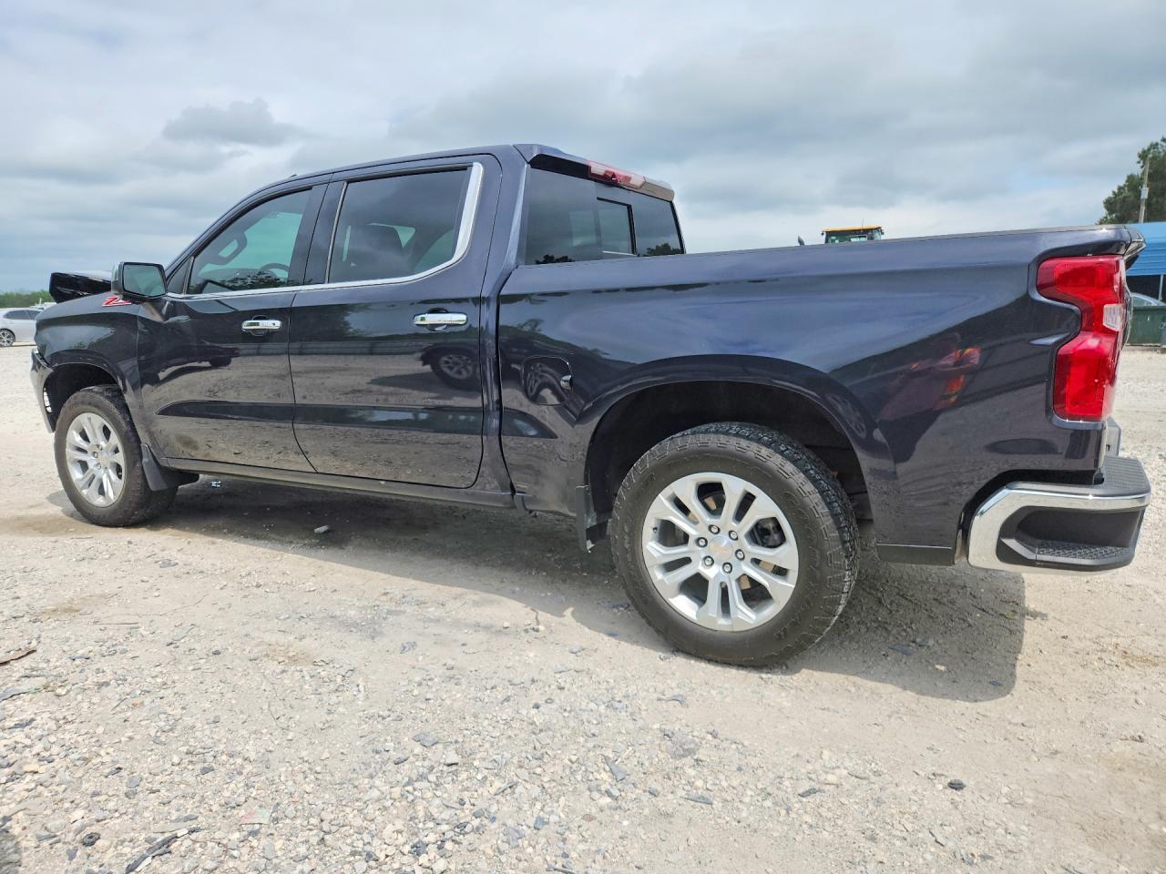 2023 CHEVROLET Silverado