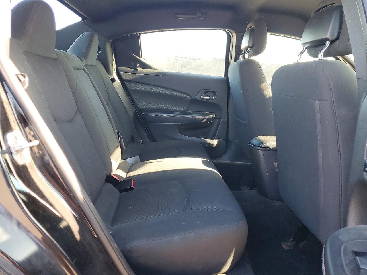 2012 DODGE Avenger