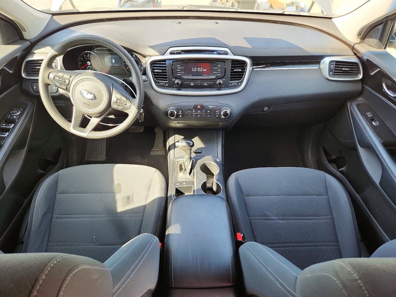 2017 KIA SORENTO