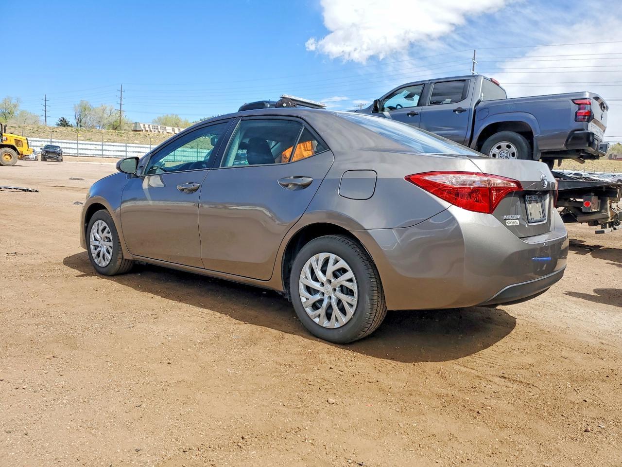 2018 TOYOTA COROLLA