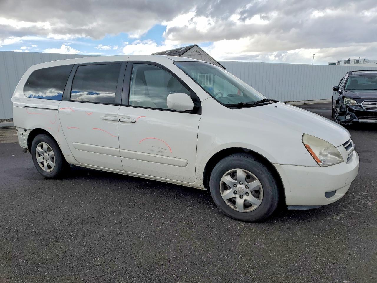 2006 KIA SEDONA