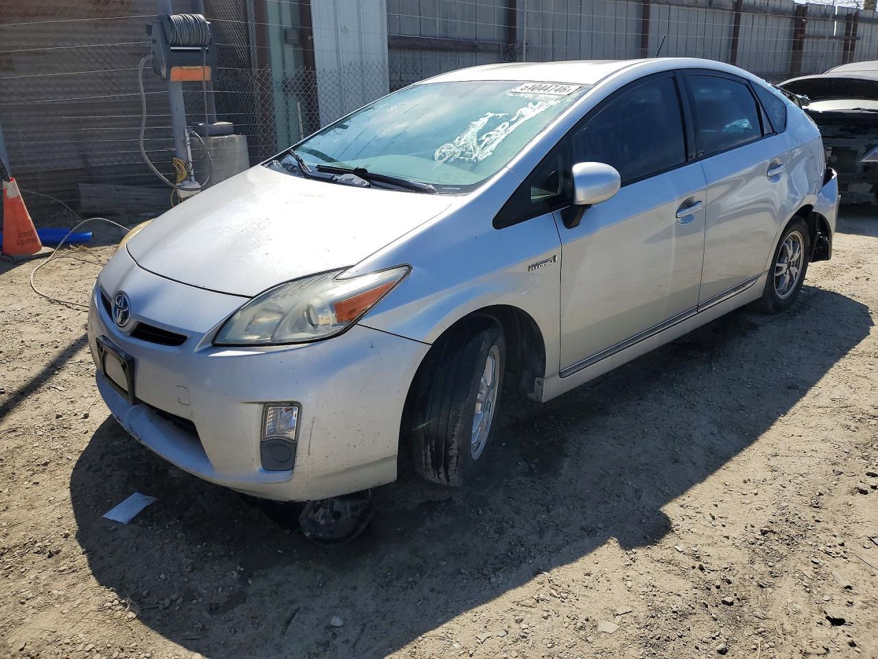 2011 TOYOTA PRIUS