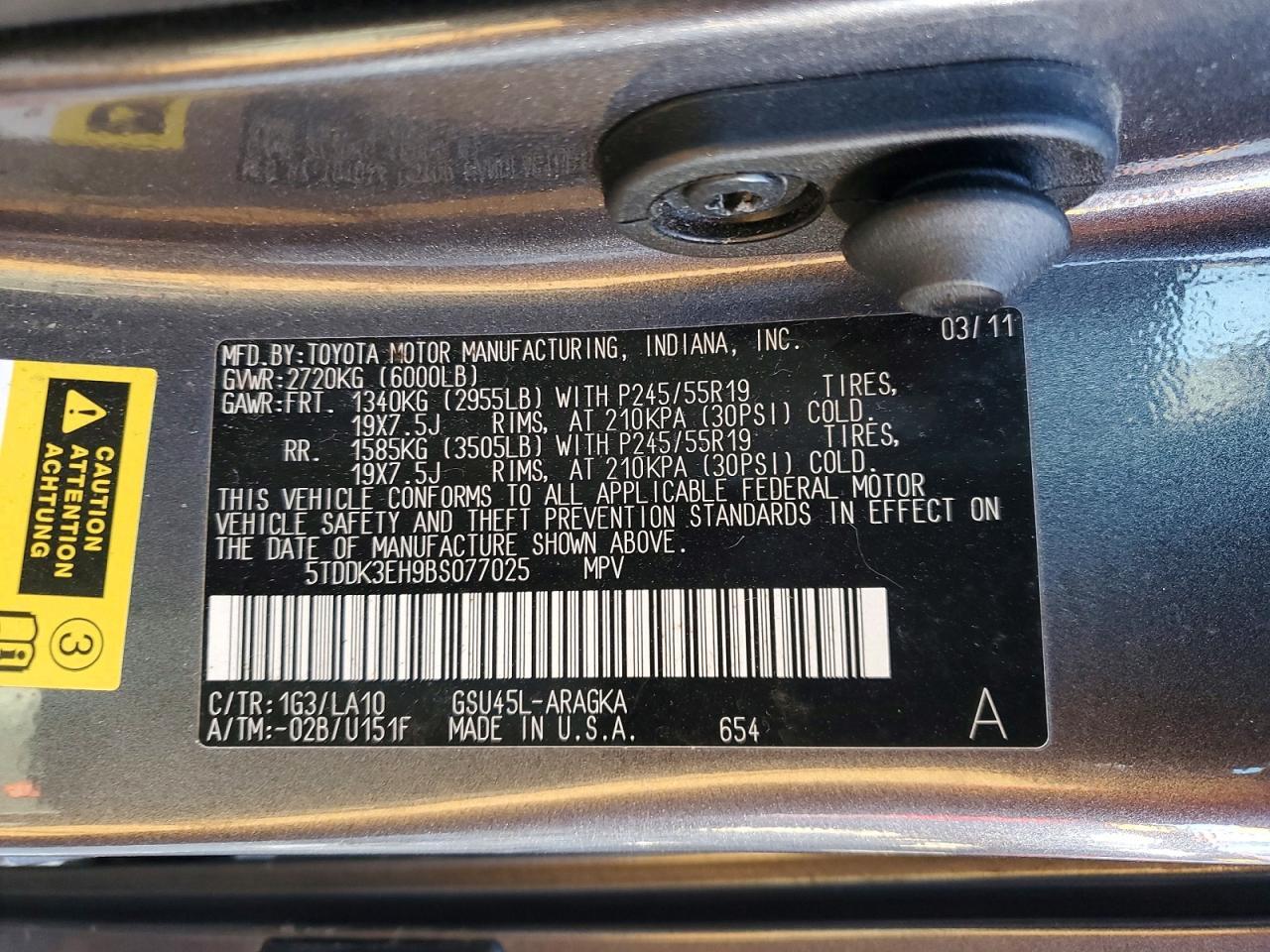 2011 TOYOTA HIGHLANDER