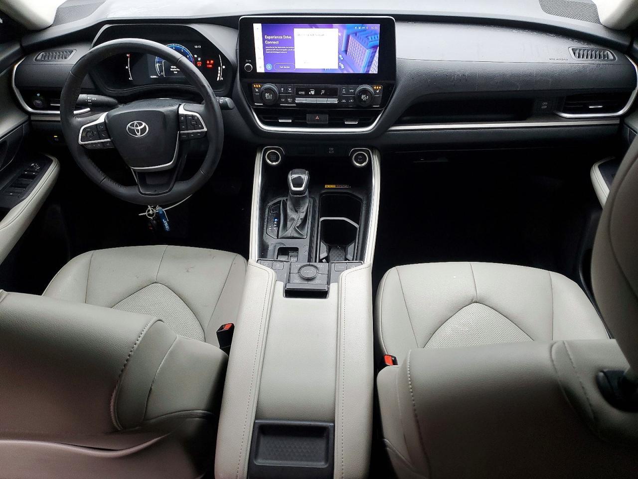 2024 TOYOTA HIGHLANDER