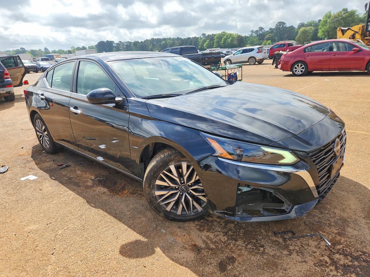 2023 NISSAN ALTIMA
