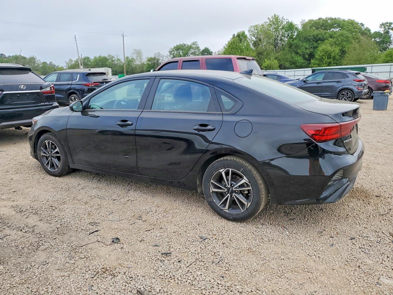 2024 KIA FORTE