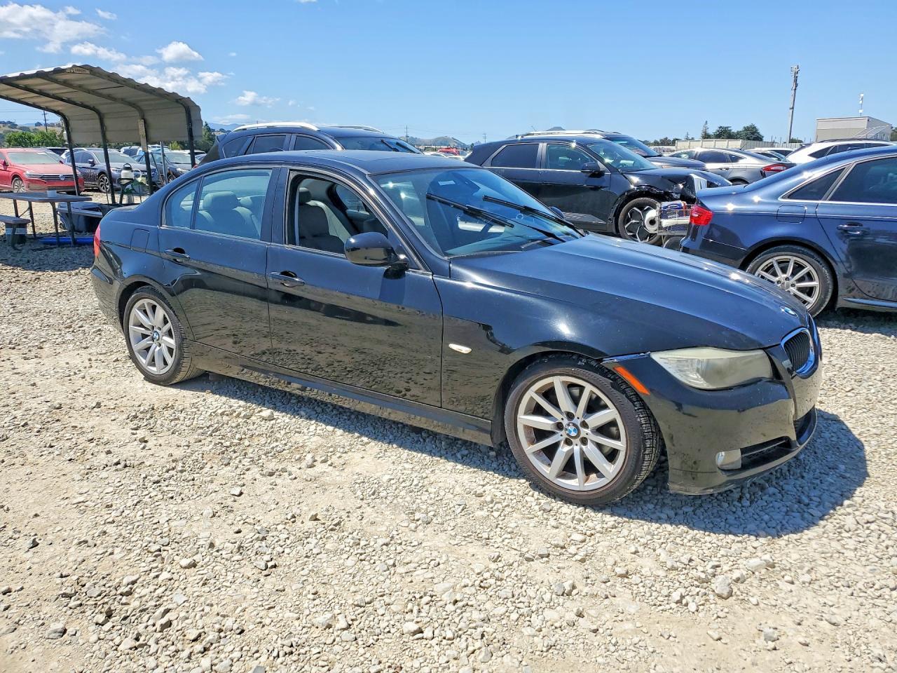 2011 BMW 3 SERIES