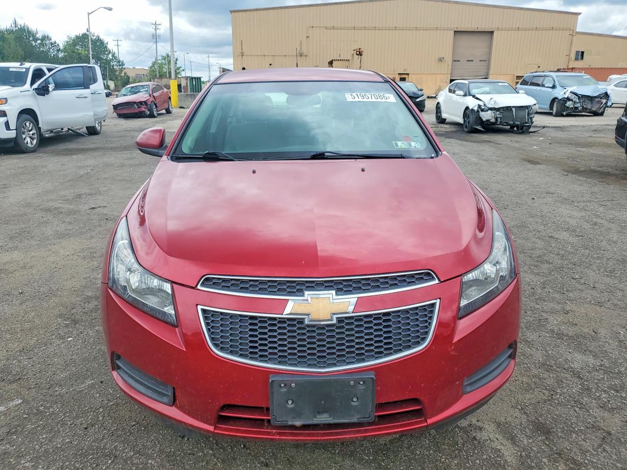2011 CHEVROLET CRUZE