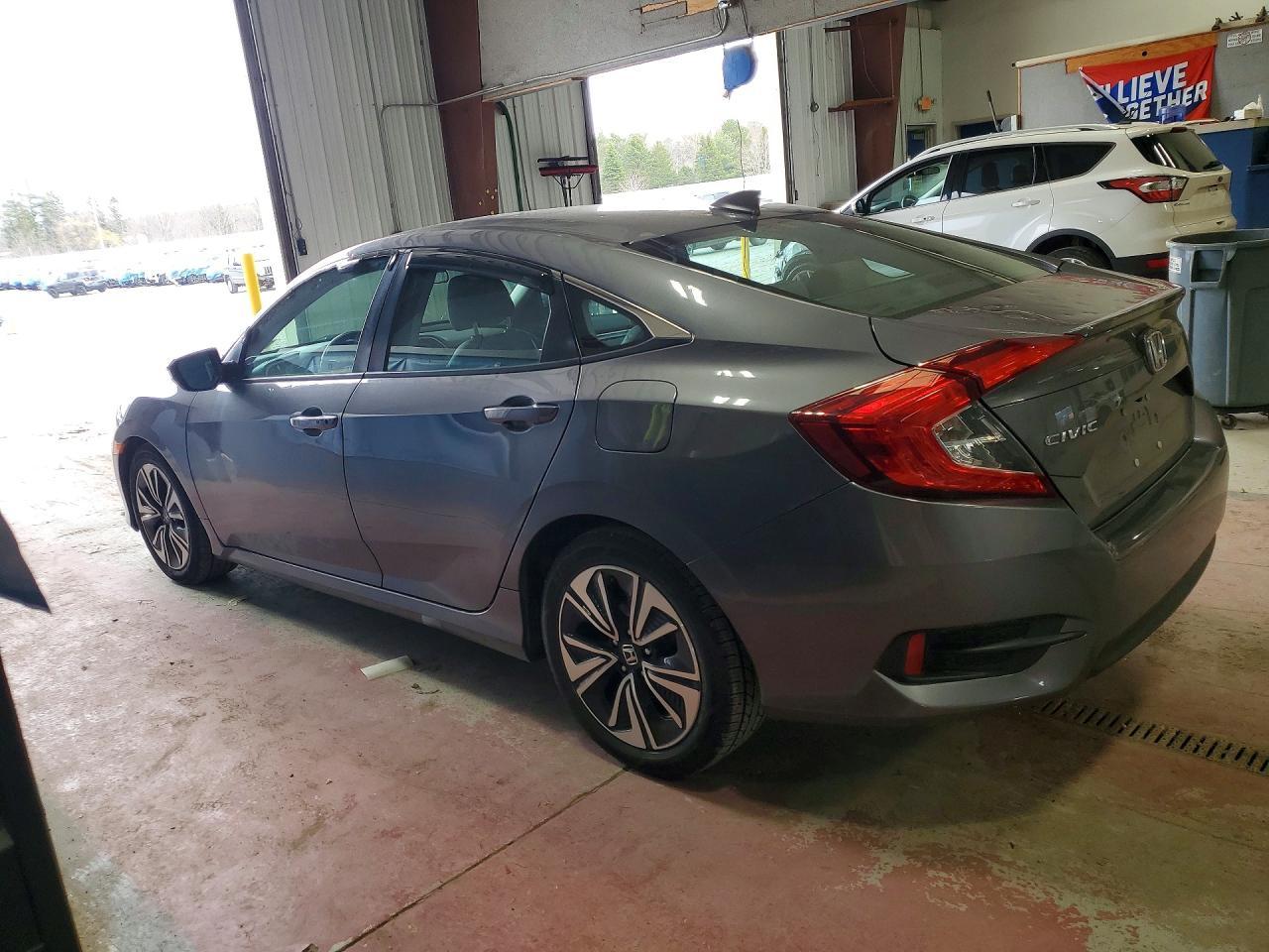 2018 HONDA CIVIC