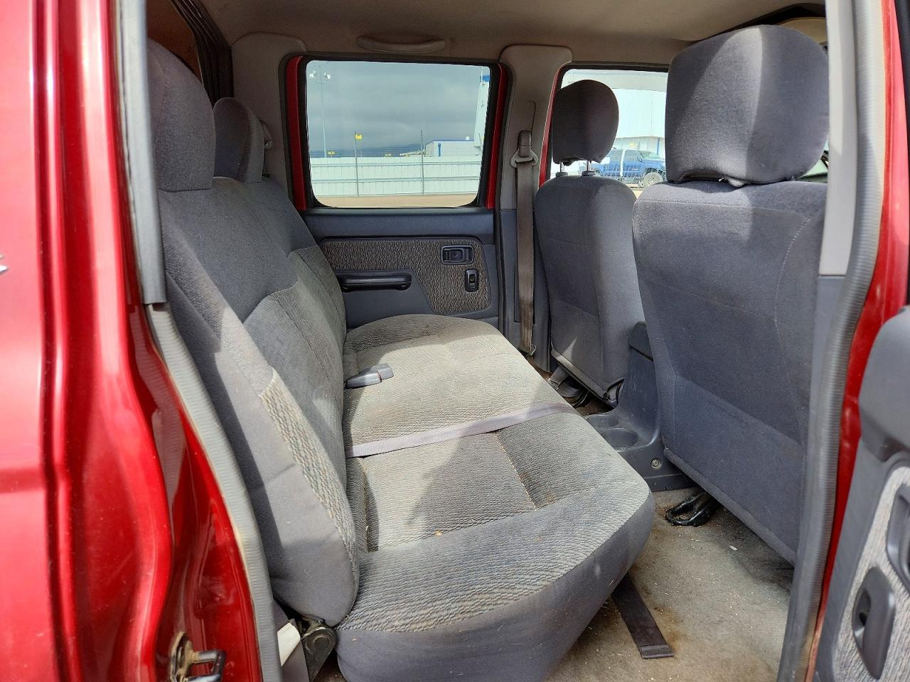 2000 NISSAN Frontier