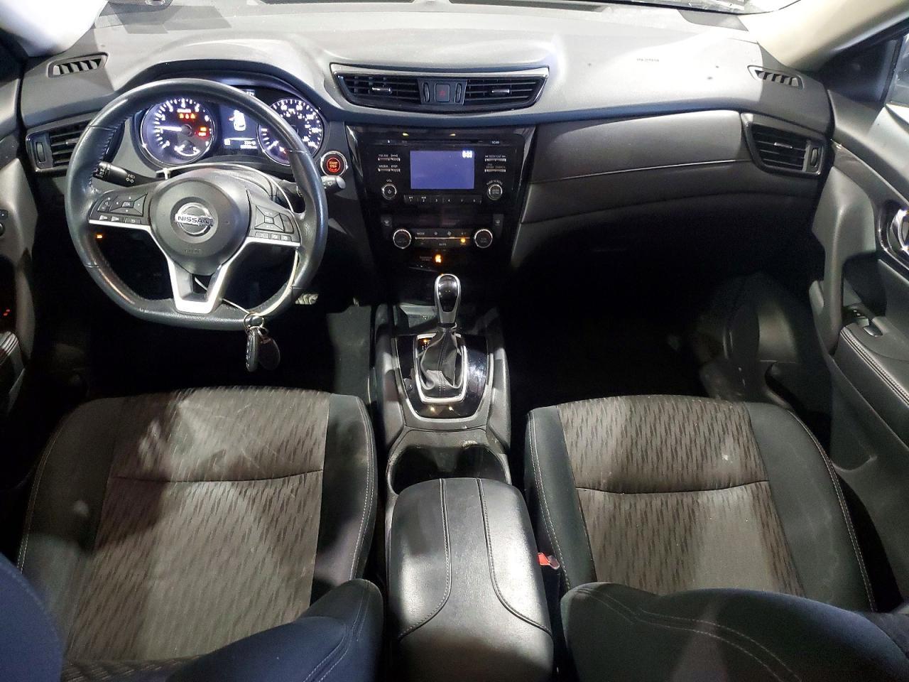 2017 NISSAN ROGUE