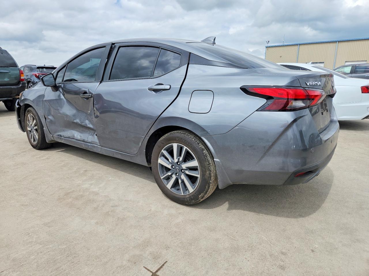2025 NISSAN VERSA