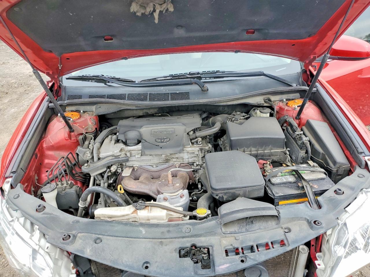 2014 TOYOTA CAMRY