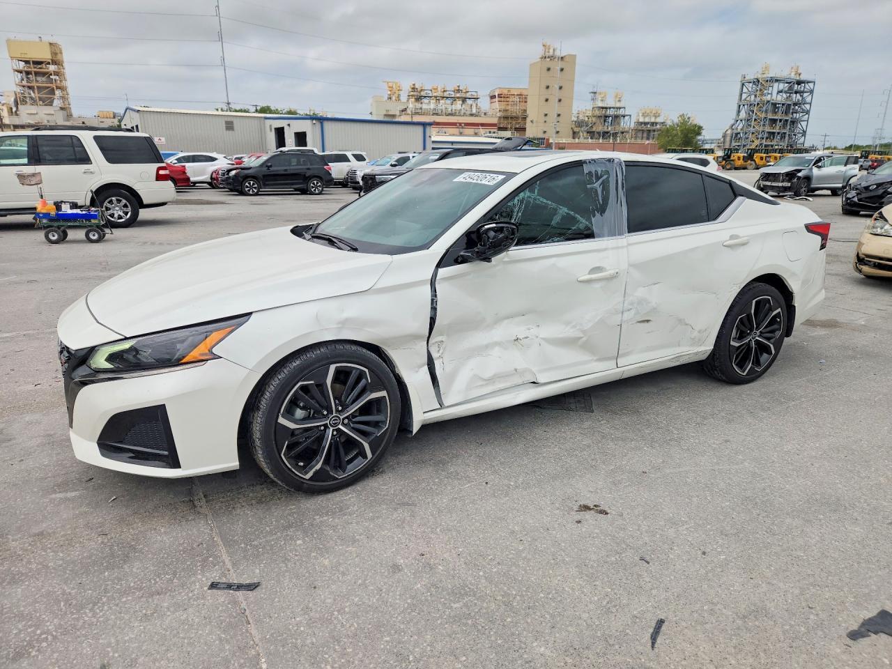 2024 NISSAN ALTIMA
