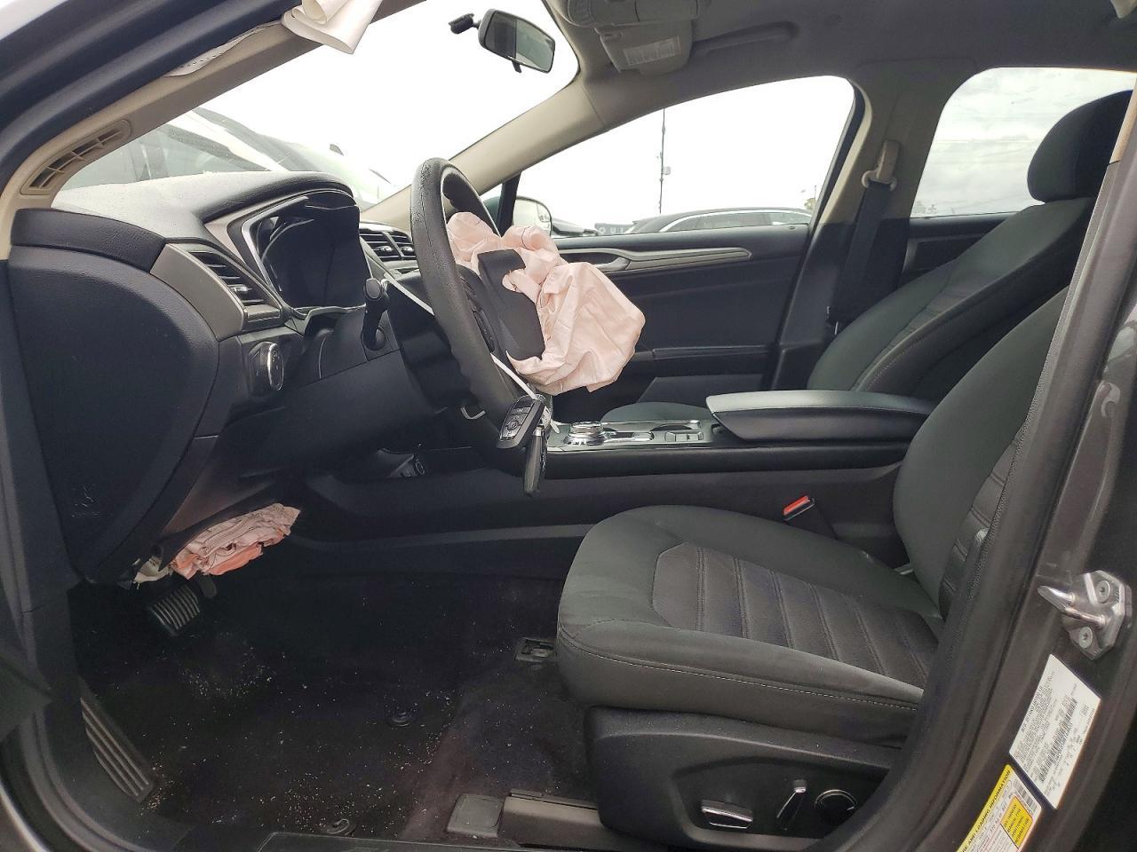 2017 FORD FUSION