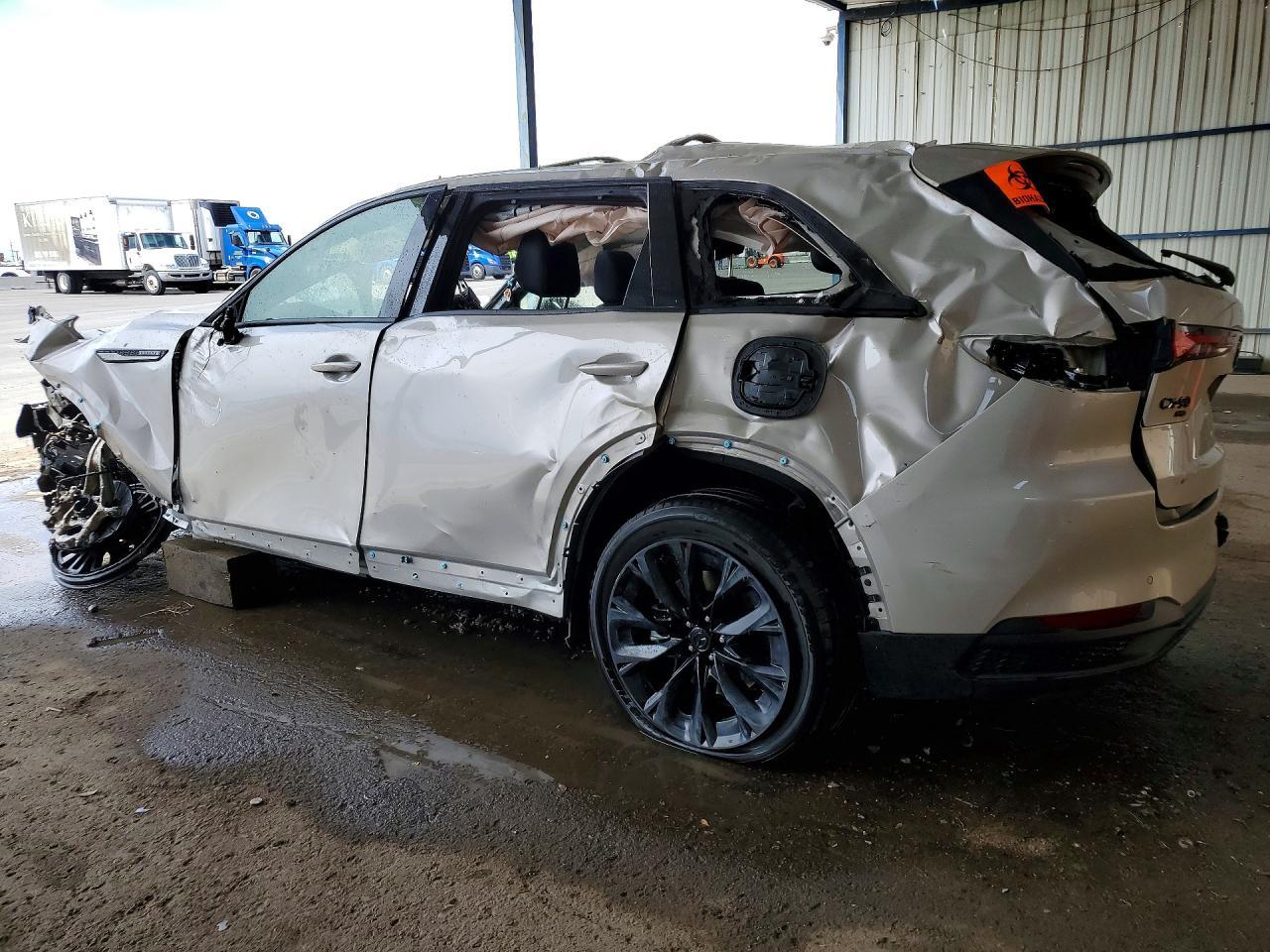 2026 MAZDA CX-90