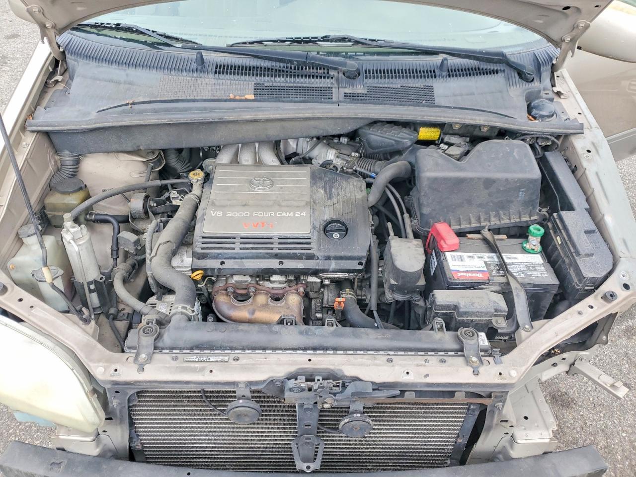 2003 TOYOTA SIENNA