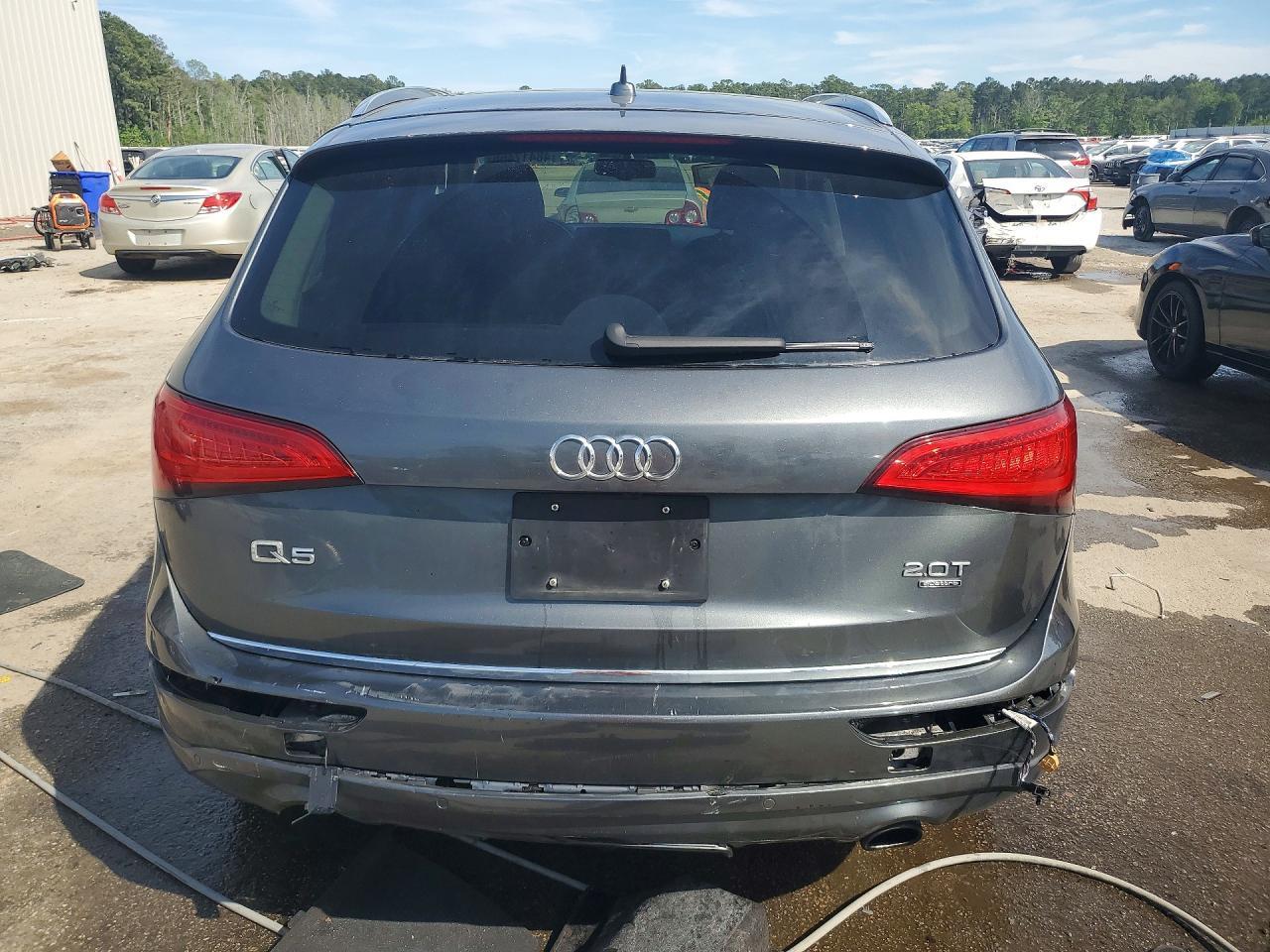 2015 AUDI Q5