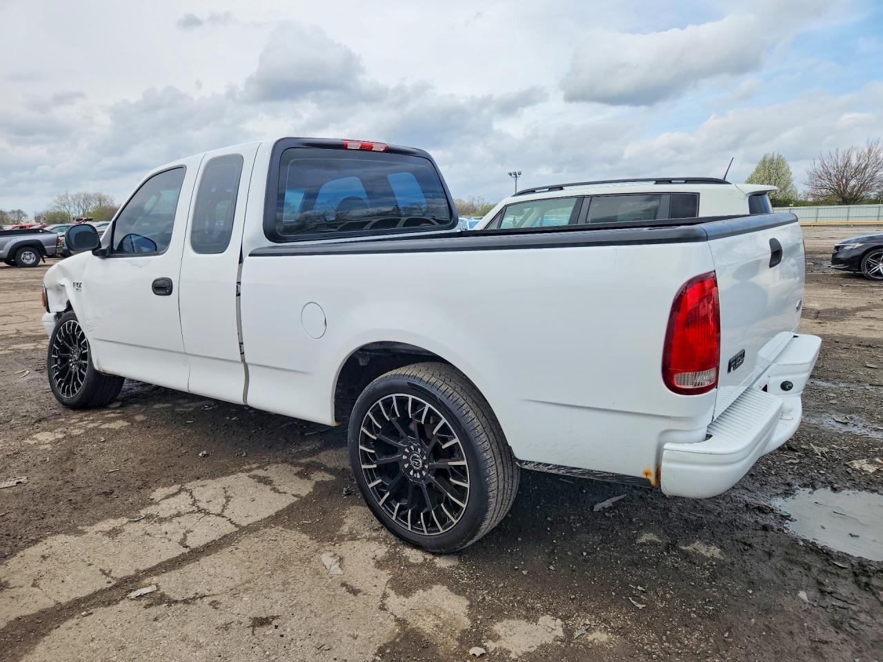 2002 FORD F-150 Lightning