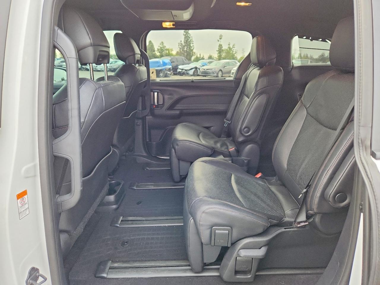 2025 TOYOTA SIENNA