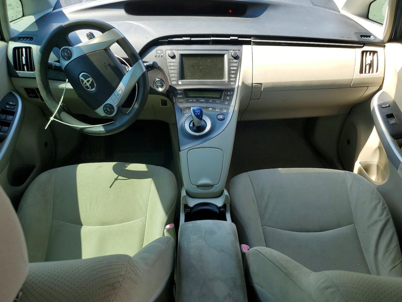 2010 TOYOTA PRIUS