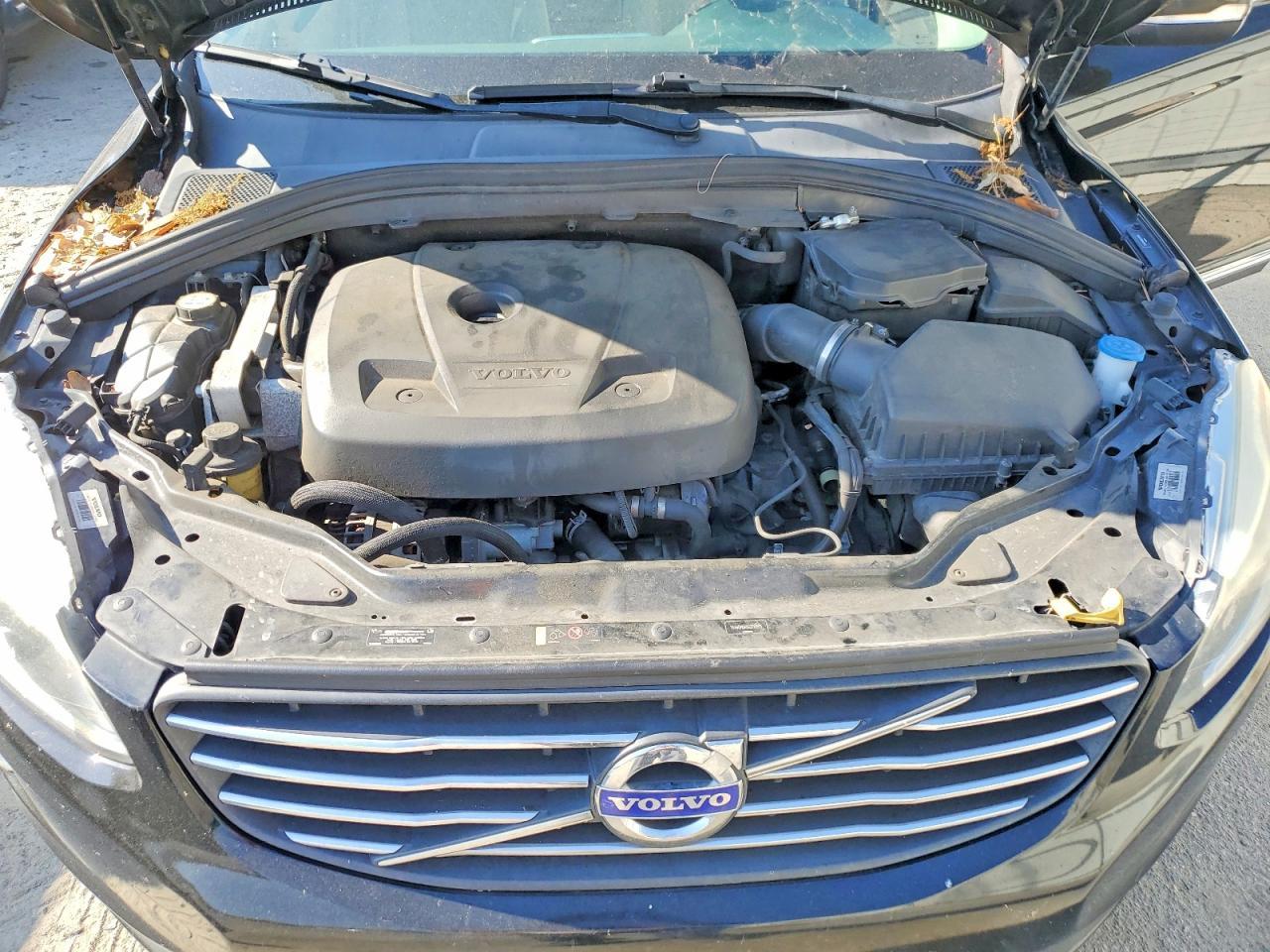 2016 VOLVO XC60