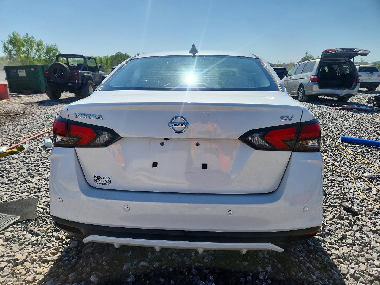 2021 NISSAN VERSA