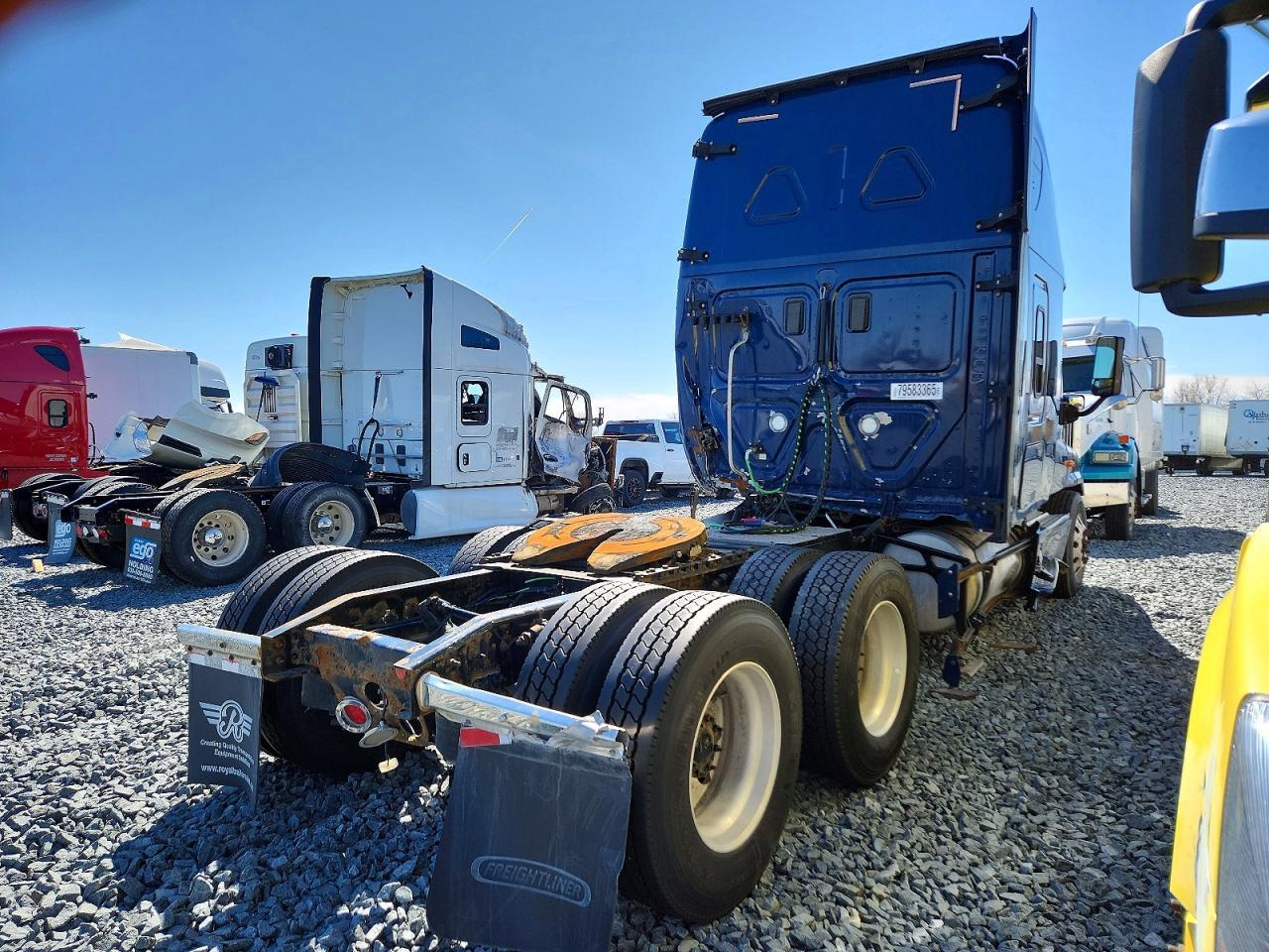 2017 FREIGHTLINER CASCADIA 125