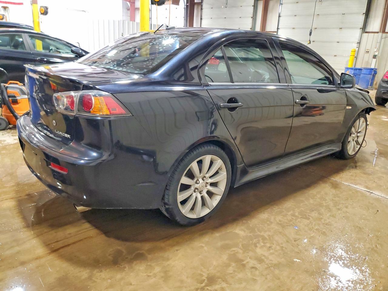 2011 MITSUBISHI LANCER
