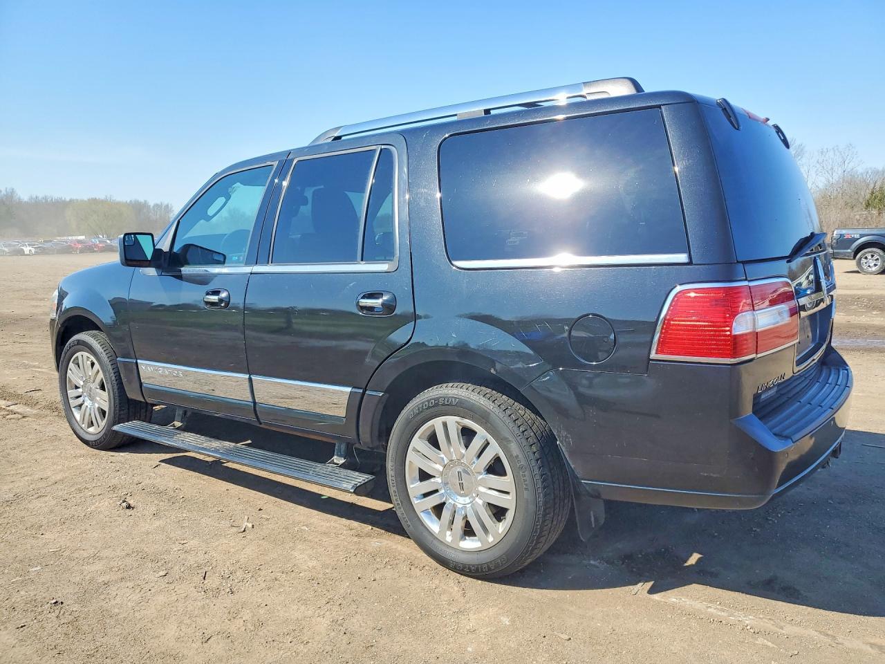 2013 LINCOLN Navigator