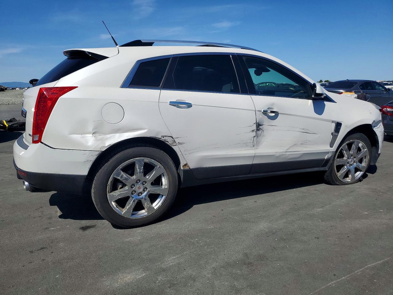 2011 CADILLAC SRX