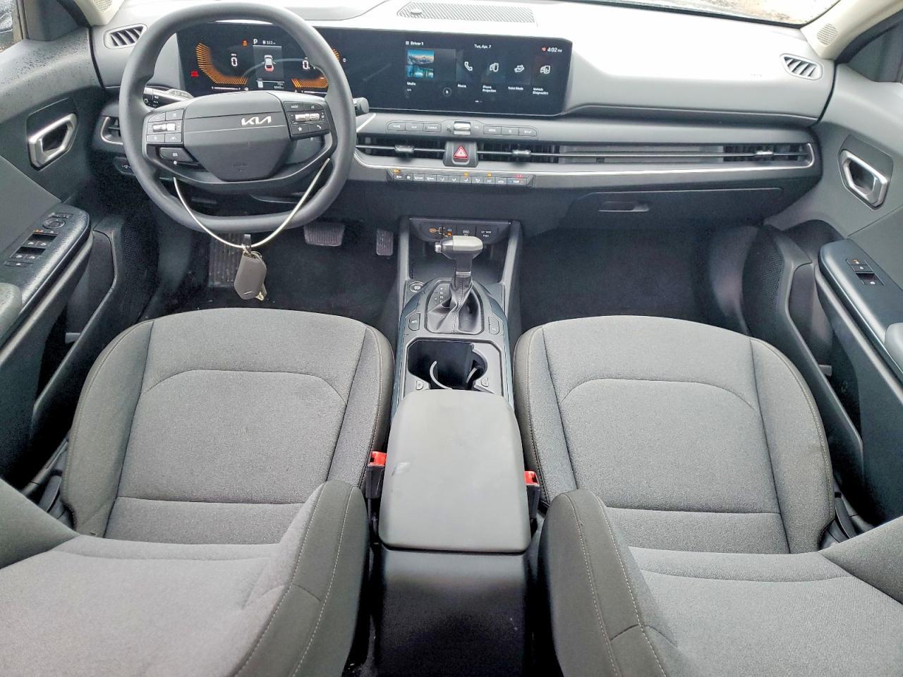 2025 KIA K4