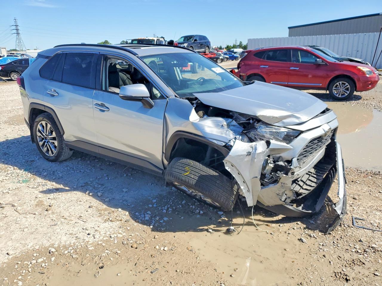 2019 TOYOTA RAV4