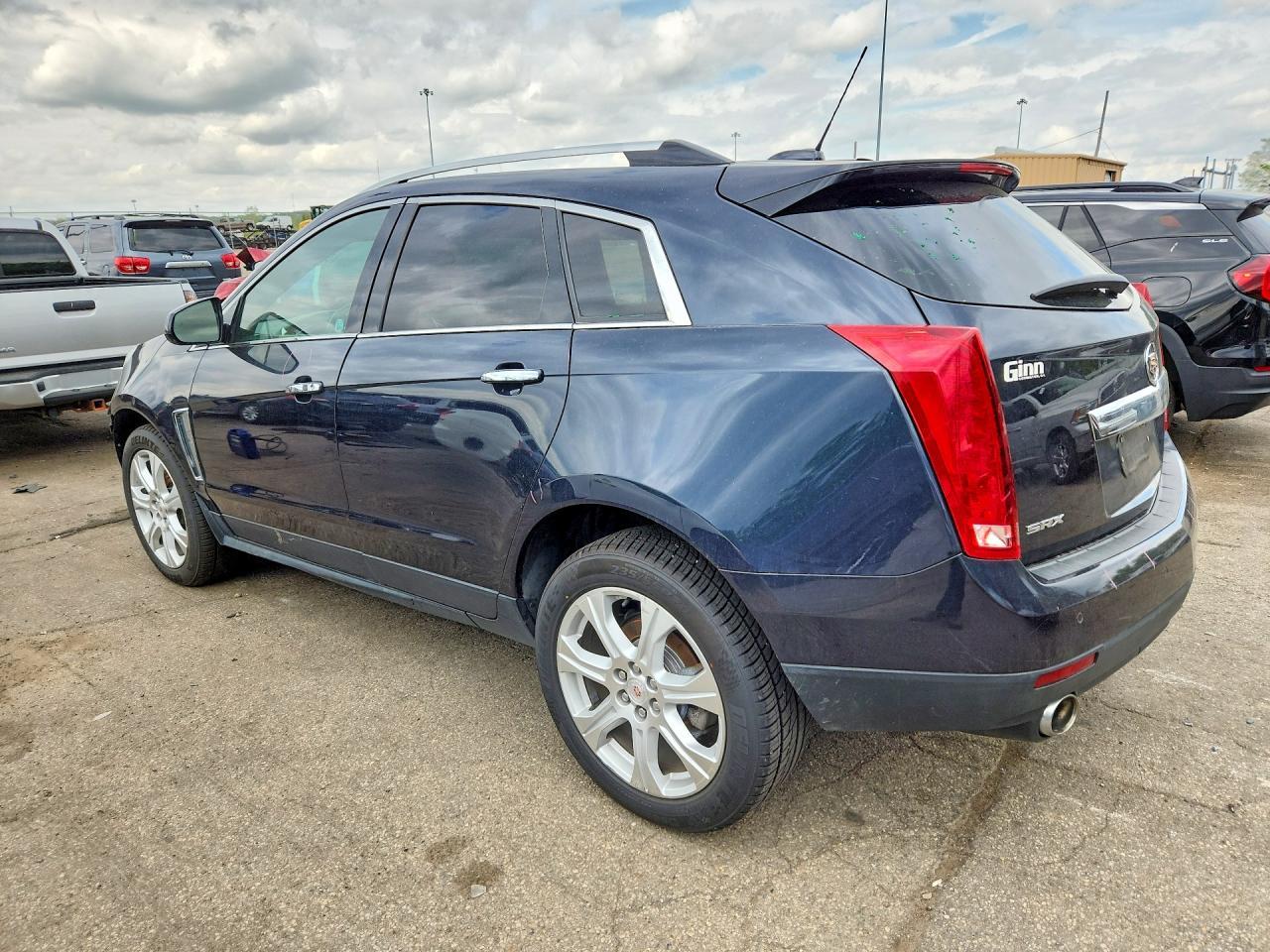2015 CADILLAC SRX