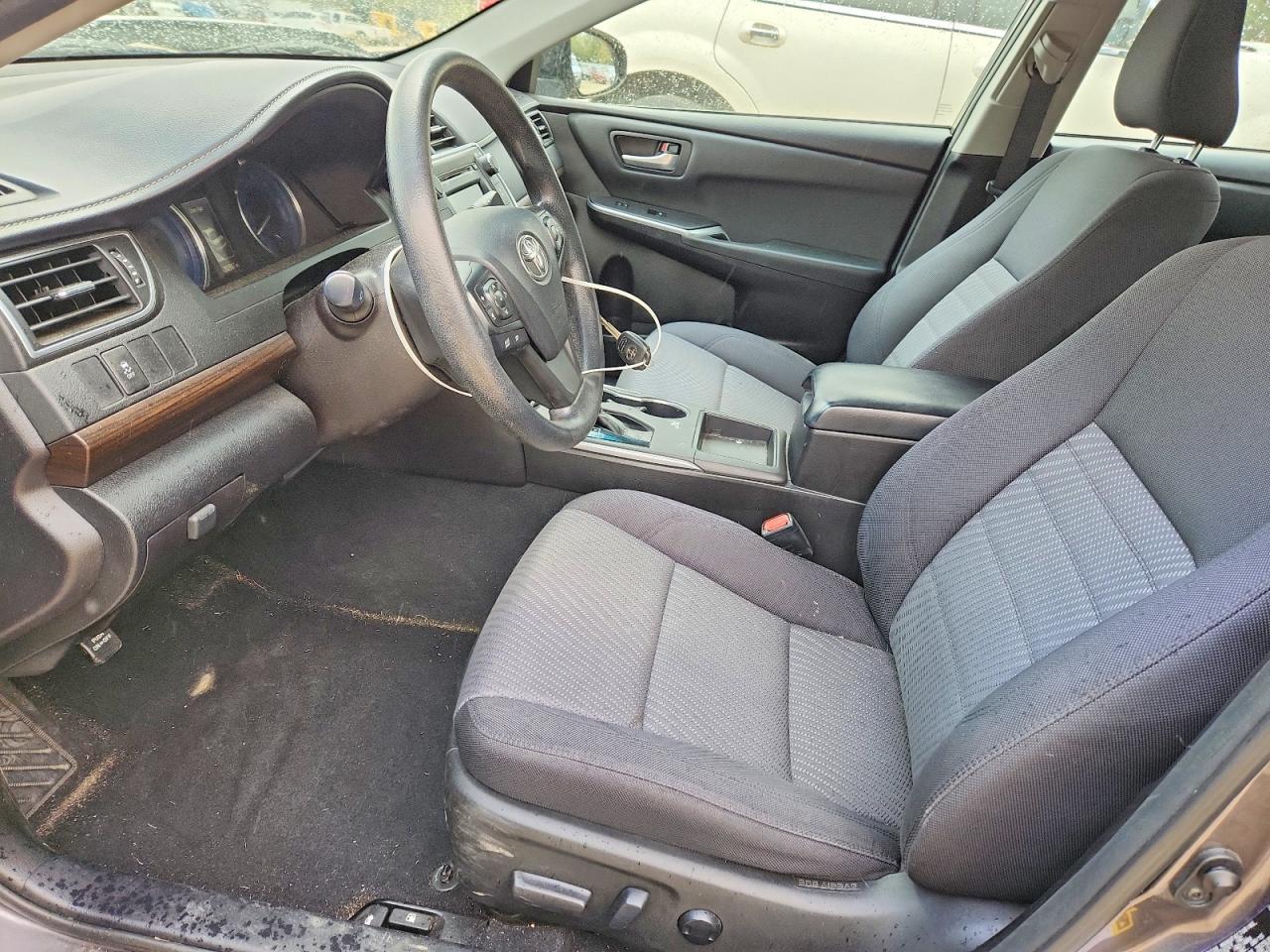 2016 TOYOTA CAMRY